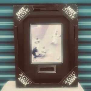 Jackie Robinson Brooklyn Dodgers .  Vintage Baseball Picture No Glass . Hot Shot